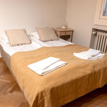 2Ndhomes Cozy & Compact Top Floor Studio In Erottaja Helsinki Kültér fotó